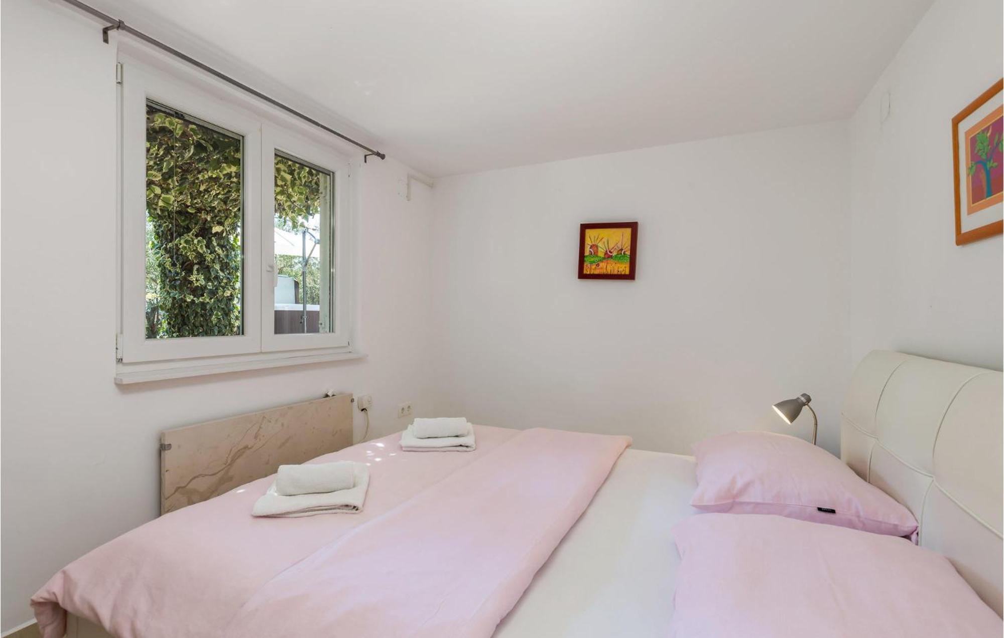 Nice Home In Krk With Kitchen Krk Town Extérieur photo