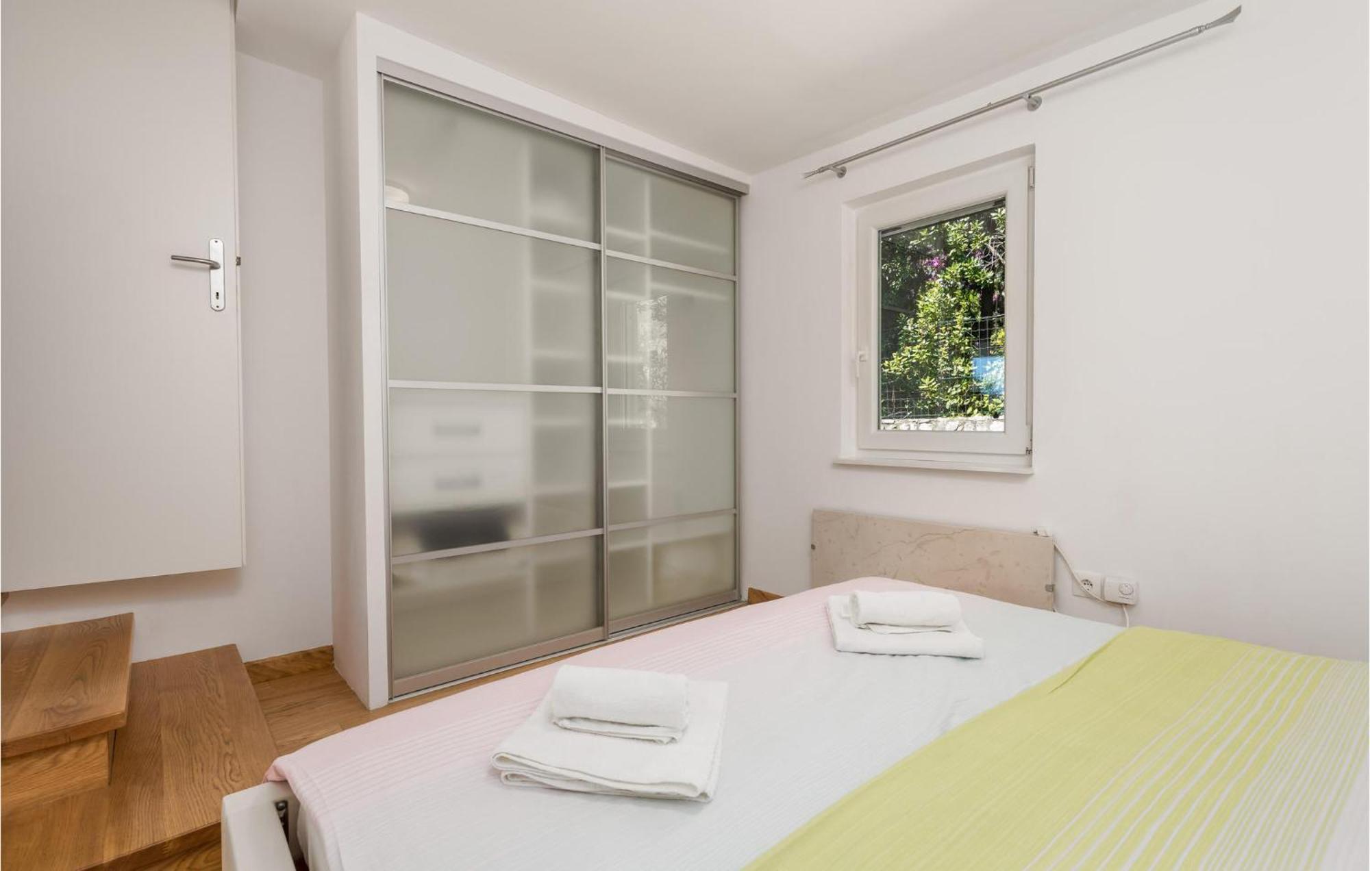 Nice Home In Krk With Kitchen Krk Town Extérieur photo